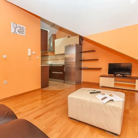 Apartman Dario *