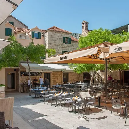 Apartman Dario * Omiš