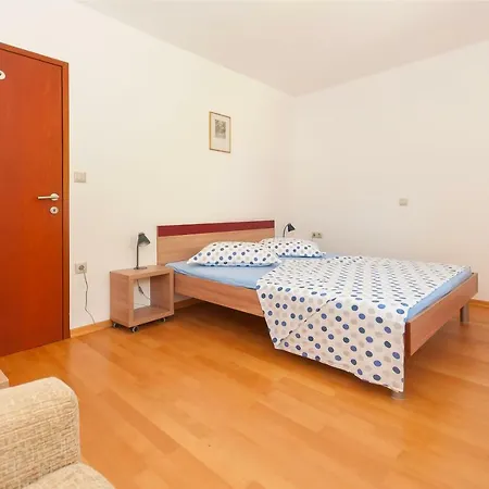 Apartman Dario *